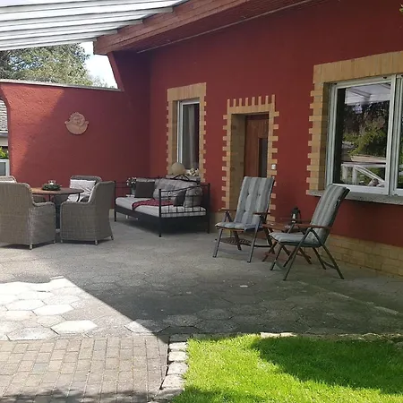 Mit Garten- Grill Und Terrasse By Interhome Vakantiehuis Schwielowsee