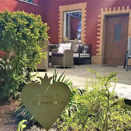 Mit Garten- Grill Und Terrasse By Interhome Vakantiehuis Schwielowsee