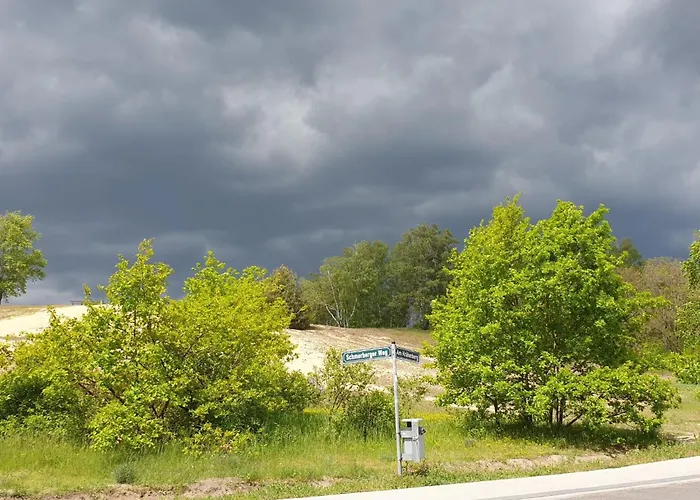 Mit Garten- Grill Und Terrasse By Interhome Holiday home Schwielowsee